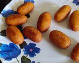 ब्रेडचे गुलाबजाम (bread che gulabjamun recipe in marathi) रेसिपी स्टेप 4 फोटो