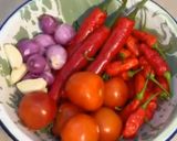 Foto langkah ke 2 dari resep Pindang tongkol sambal tomat.