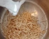 A picture of step 2 of Noodle Soup with Green Lentils.