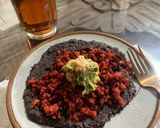 A picture of step 5 of Chorizo with Beans and Guacamole by @Jauregri🍴.