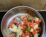 A picture of step 5 of Chana Masala.