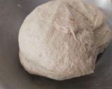 A picture of step 6 of Qeema lobia paratha roll !.