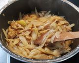 A picture of step 3 of Almost french onion soup.