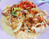 Foto langkah ke 10 dari resep Kupat Tahu Bumbu Kacang Tanah khas Banjar Patroman Jawa Barat.