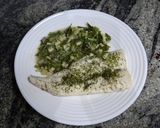 Foto del paso 3 de la receta: Merluza con ajetes y salsa verde al microondas