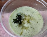 Foto del paso 5 de la receta: Salsa Mayo de pepinillos, cilantro y ajo🥒🧄🥛