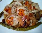 Foto del paso 13 de la receta: Pollo relleno con verduras y bacon