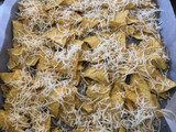 Kukoricaleves corn doggal és taco chipsszel