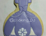 Foto langkah ke 12 dari resep Tutorial : Sofia the First Cookies.