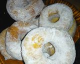 Foto langkah ke 7 dari resep Donat UBI empuk.