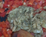 Foto del paso 6 de la receta: 🍆 Berenjenas rellenas de pimiento 🌶 y queso crema🧀