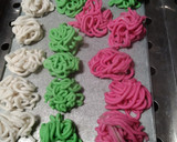 Foto langkah ke 10 dari resep Kue Putu Mayang.