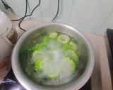 Hình bước làm 3 của món Khổ qua nhồi cá thác lát