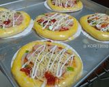 Foto langkah ke 12 dari resep Roti Pizza Mini.
