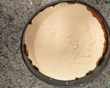 Foto del paso 7 de la receta: Cheesecake de caramelo salado