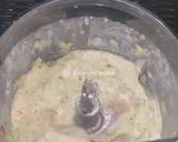 Foto langkah ke 2 dari resep Bakso udang brokoli.