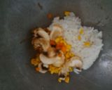 Foto langkah ke 4 dari resep Nasi Goreng Tomat.