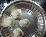 A picture of step 3 of Muesli-gulkand chocolates.