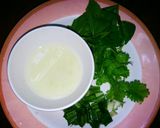 รูปขั้นตอนการทำที่ 2 ของ ต้มยำน้ำใสแฟรงก์เฟิร์ตไก่หนังกรอบ