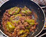 भरवा शिमला मिर्च (bharwa simla mirch recipe in marathi) रेसिपी स्टेप 4 फोटो 