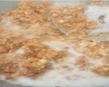 A picture of step 1 of Peanut Halwa.