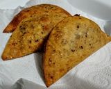 Foto del paso 3 de la receta: EMPANADAS Rellenas con Guiso de🐤Pollo y🥔Papa...!