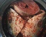 Hình bước làm 1 của món Cá kho thơm (cá ngừ, cá cam...)