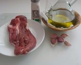 Foto del paso 1 de la receta Bistec de ternera plancha con ajos dorados