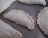 Foto del paso 4 de la receta: Empanadas Criollas (de carne sin cebolla)