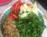 Foto langkah ke 2 dari resep Mie Telur Goreng Sayur Buncis.