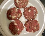 Foto langkah ke 4 dari resep Home Made Beef Patty for Burger.