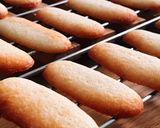 Hình bước làm 6 của món 💚 Bánh Quy Lưỡi Mèo (Cat’s Tongue Cookies)