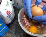 Foto del paso 1 de la receta: Albóndigas en salsa de champiñones variados y trigueros silvestres de temporada