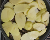 Foto del paso 4 de la receta: Espinazo con patatas al horno