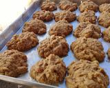 Foto langkah ke 4 dari resep Peanuts Cookies #prRamadhan_kukirainikukis.