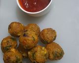A picture of step 3 of Rice veggie balls.