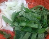Hình bước làm 1 của món Bò xào lá lốt