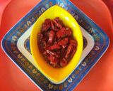 A picture of step 2 of Sweet Red Chili Pickle.
