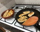 Foto del paso 4 de la receta: Pechuga de pollo a la plancha con guarnición de cherry, pepino, zanahoria y espárrago blanco