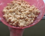 Foto del paso 3 de la receta: Crumble o crocante de manzana y maní