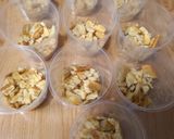Foto langkah ke 1 dari resep Coconut Cheese in Jar.