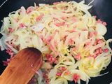 Guisantes con huevo