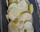 A picture of step 10 of Patatas Bravas 🥔🌶️.