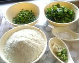 A picture of step 1 of Hariyali Green Moong Flour Rotla.