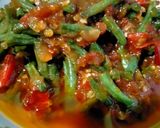 Foto langkah ke 4 dari resep Tumis Kacang Panjang Betawi ala Dhiya Kitchen.