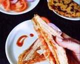 A picture of step 4 of Cheese chilla sandwich.