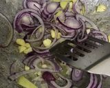Gambar langkah 3 resipi Mentarang Masak Telur.