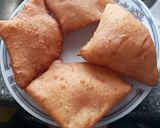 A picture of step 5 of Mahamri ya maziwa.