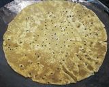 A picture of step 3 of Bajra ka Crispy Roti.