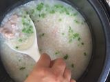 Cháo xương sườn lợn